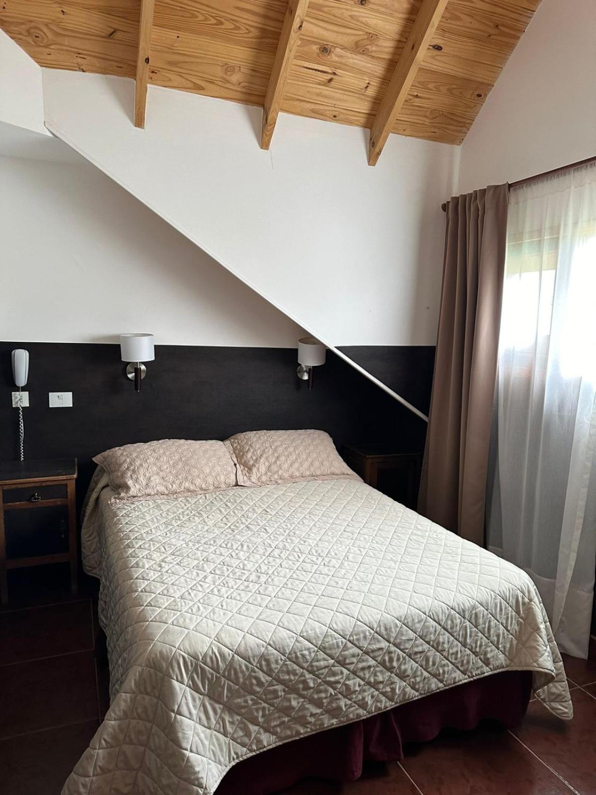 Meulen Hosteria Y Apart El Calafate Ngoại thất bức ảnh