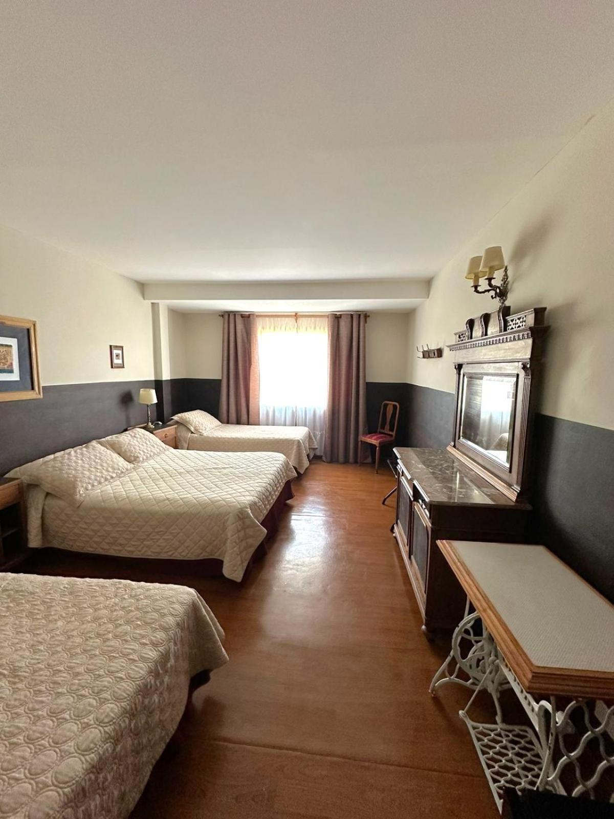 Meulen Hosteria Y Apart El Calafate Phòng bức ảnh