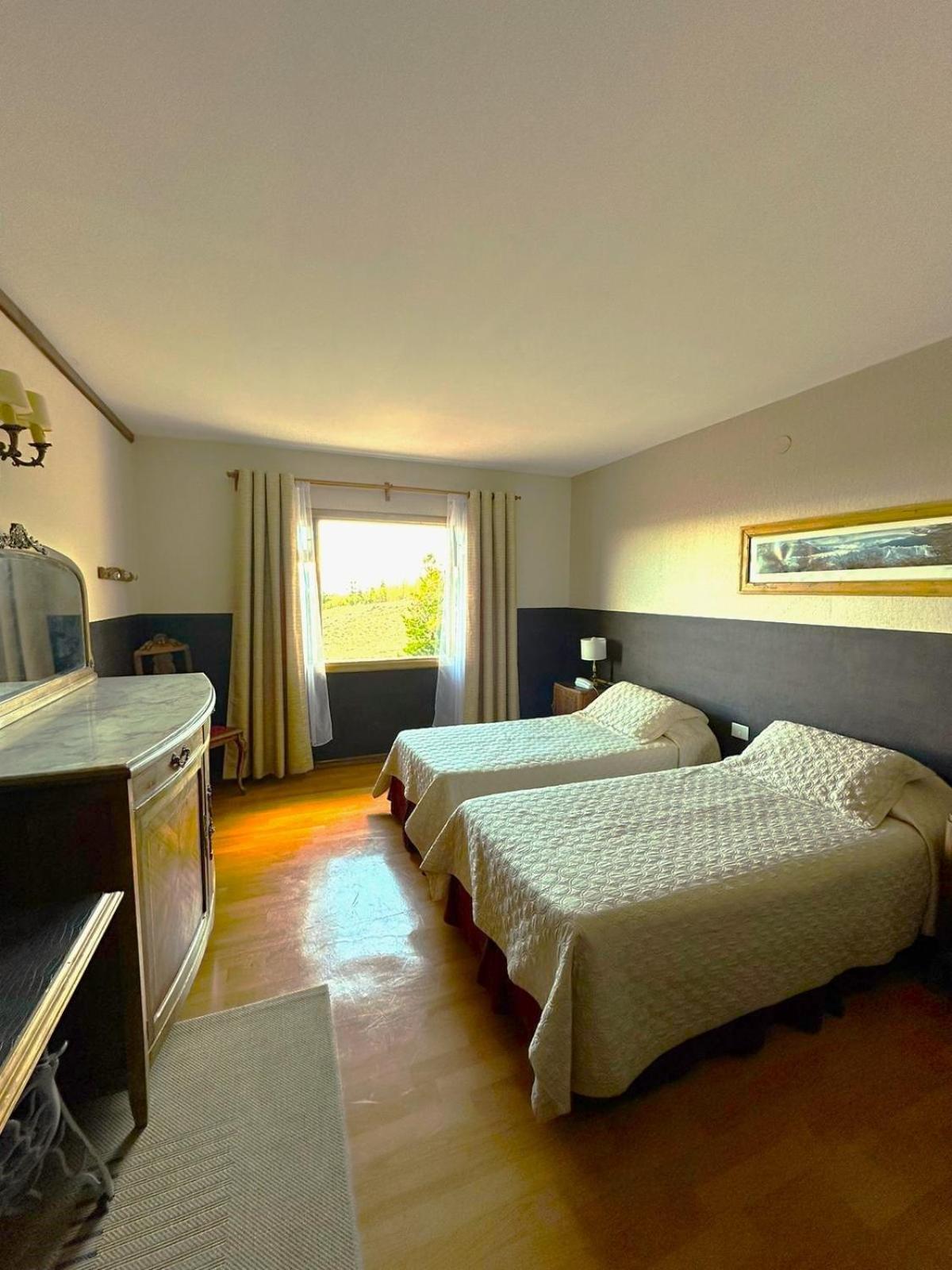 Meulen Hosteria Y Apart El Calafate Phòng bức ảnh