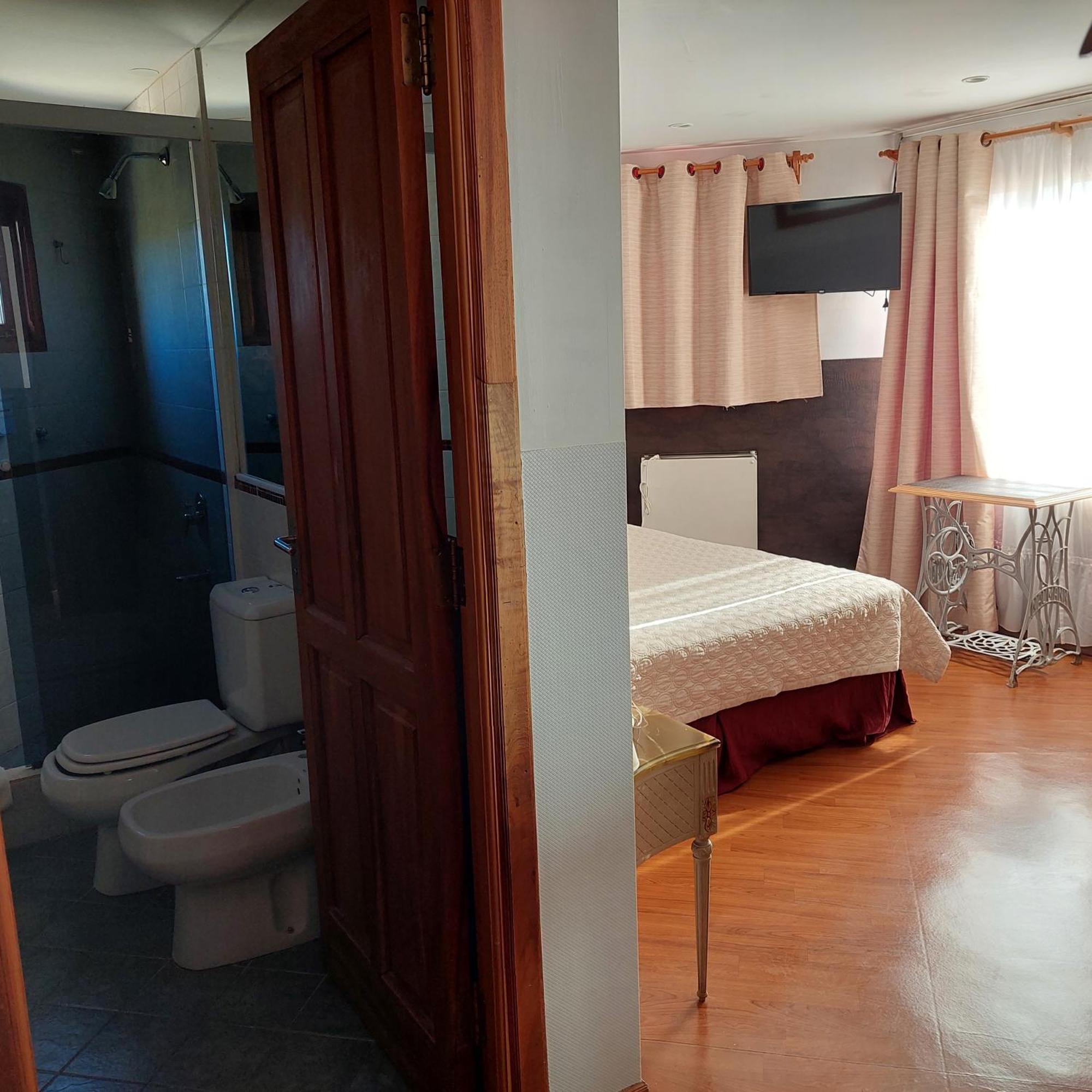 Meulen Hosteria Y Apart El Calafate Ngoại thất bức ảnh